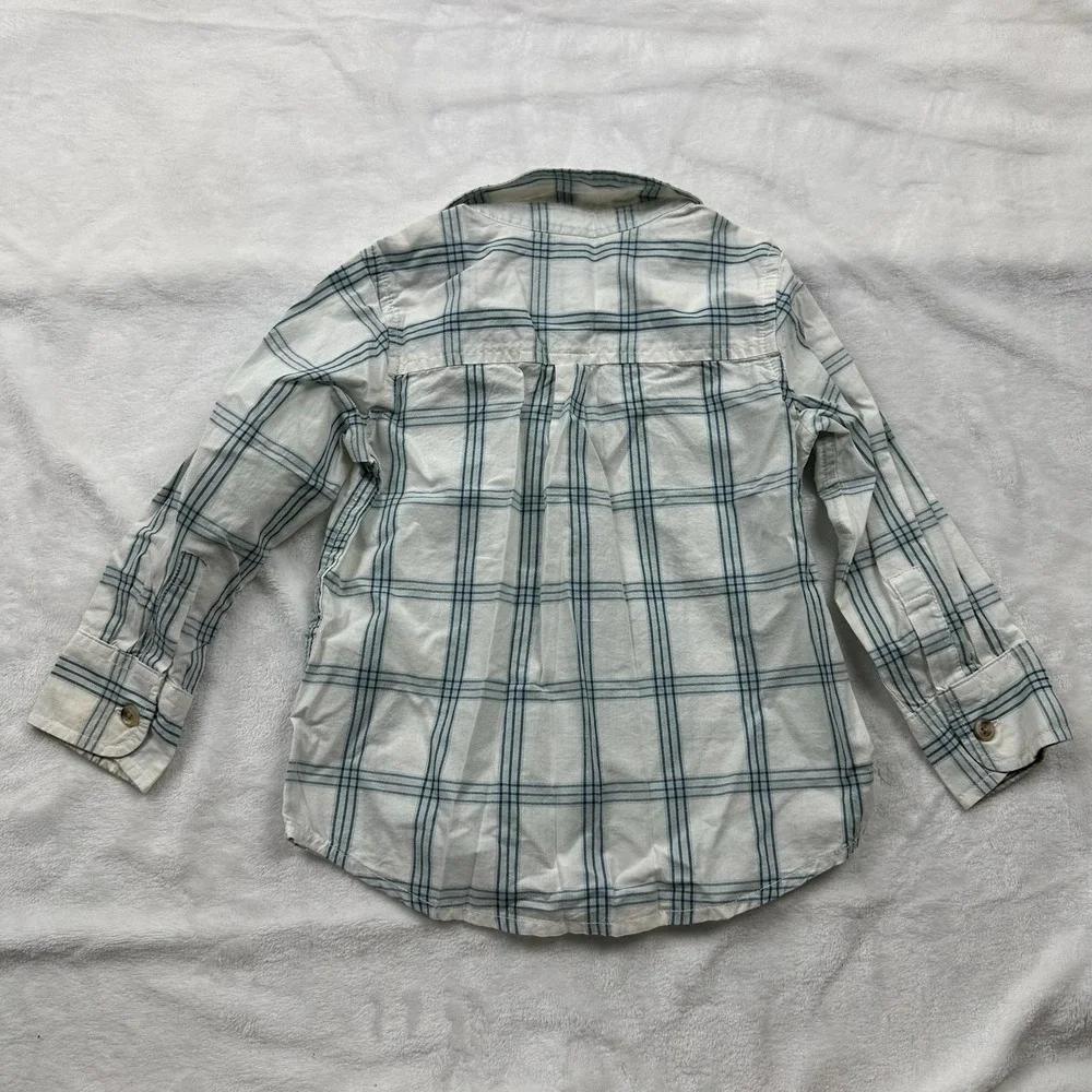Old Navy Button Up Shirts Boy's 3T Set Of 2 Long Sleeve